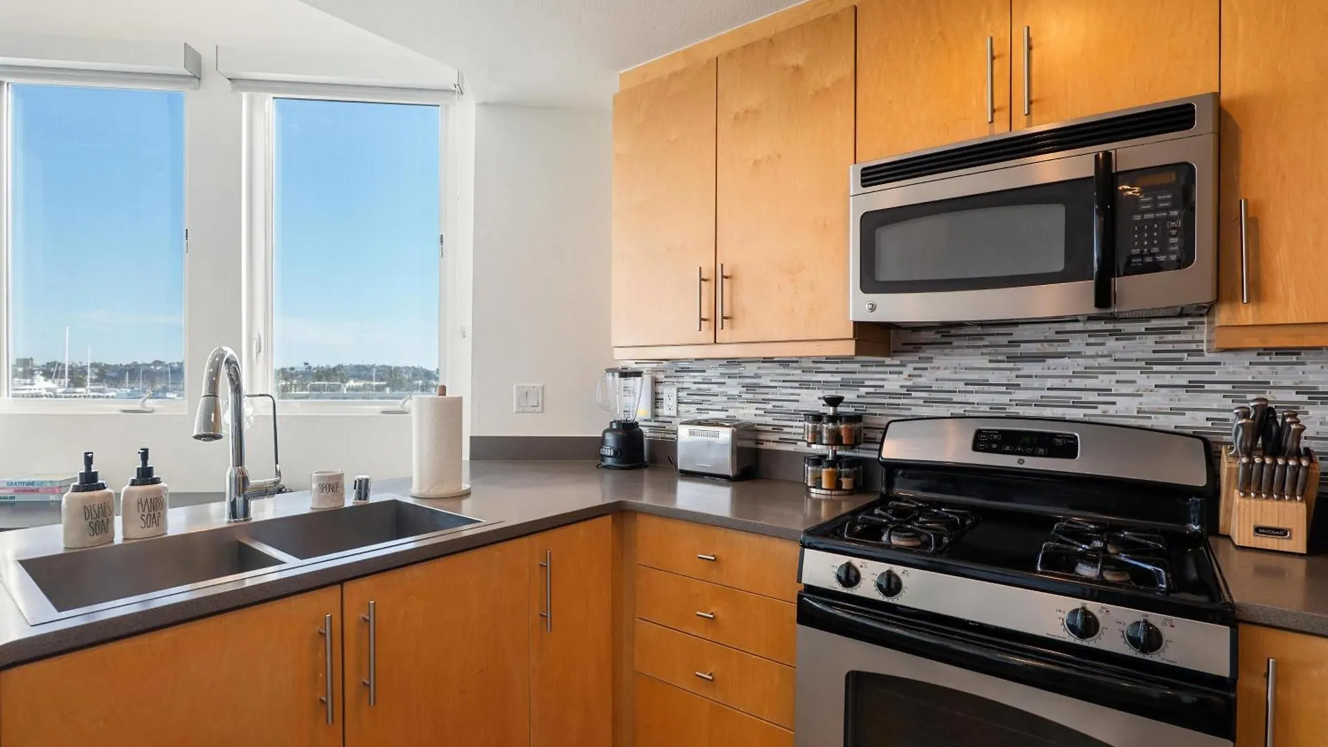 The Crystal 3 Level Penthouse - Marvelous Marina Views 2Br Apartment Los Angeles 0*,  United States