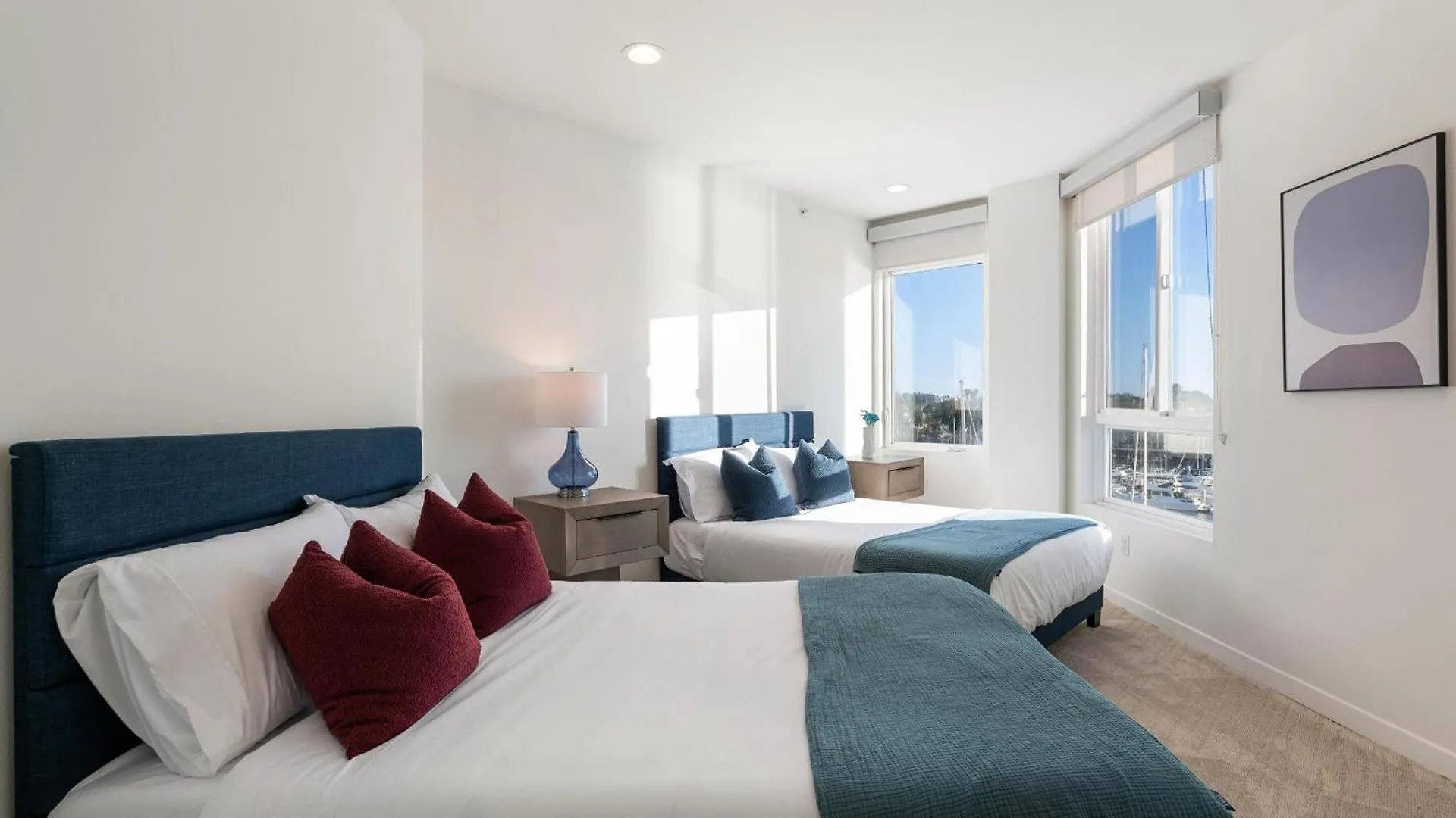 The Crystal 3 Level Penthouse - Marvelous Marina Views 2Br Apartment Los Angeles United States
