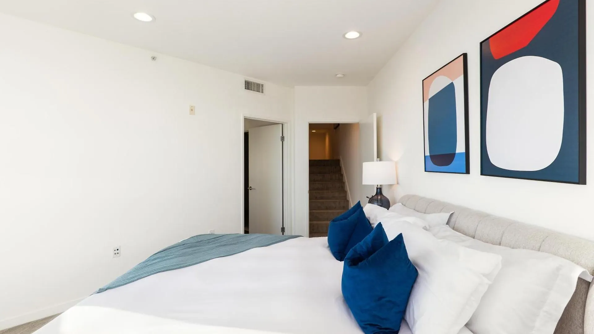 The Crystal 3 Level Penthouse - Marvelous Marina Views 2Br Apartment Los Angeles 0*,  United States